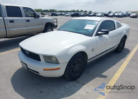 2009 Ford Mustang V6/V6 Premium from USA, damaged, VIN 1ZVHT80N795105796